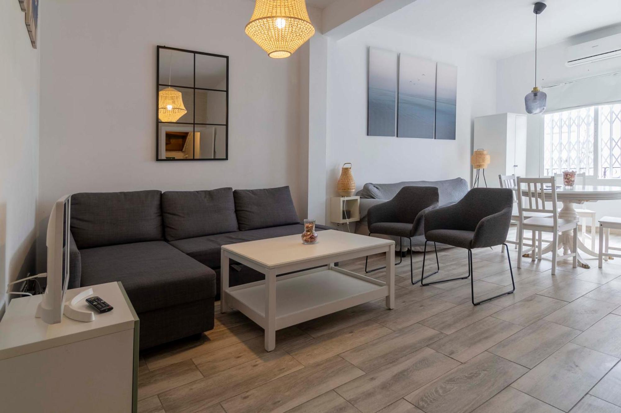 Apartamentos Los Remedios Sewilla Zewnętrze zdjęcie