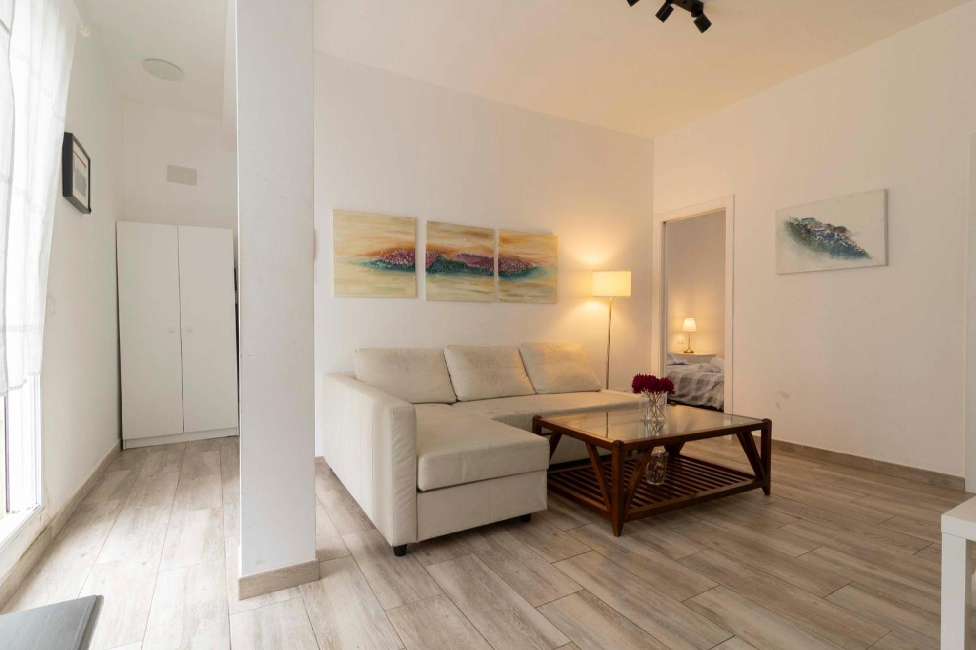 Apartamentos Los Remedios Sewilla Zewnętrze zdjęcie
