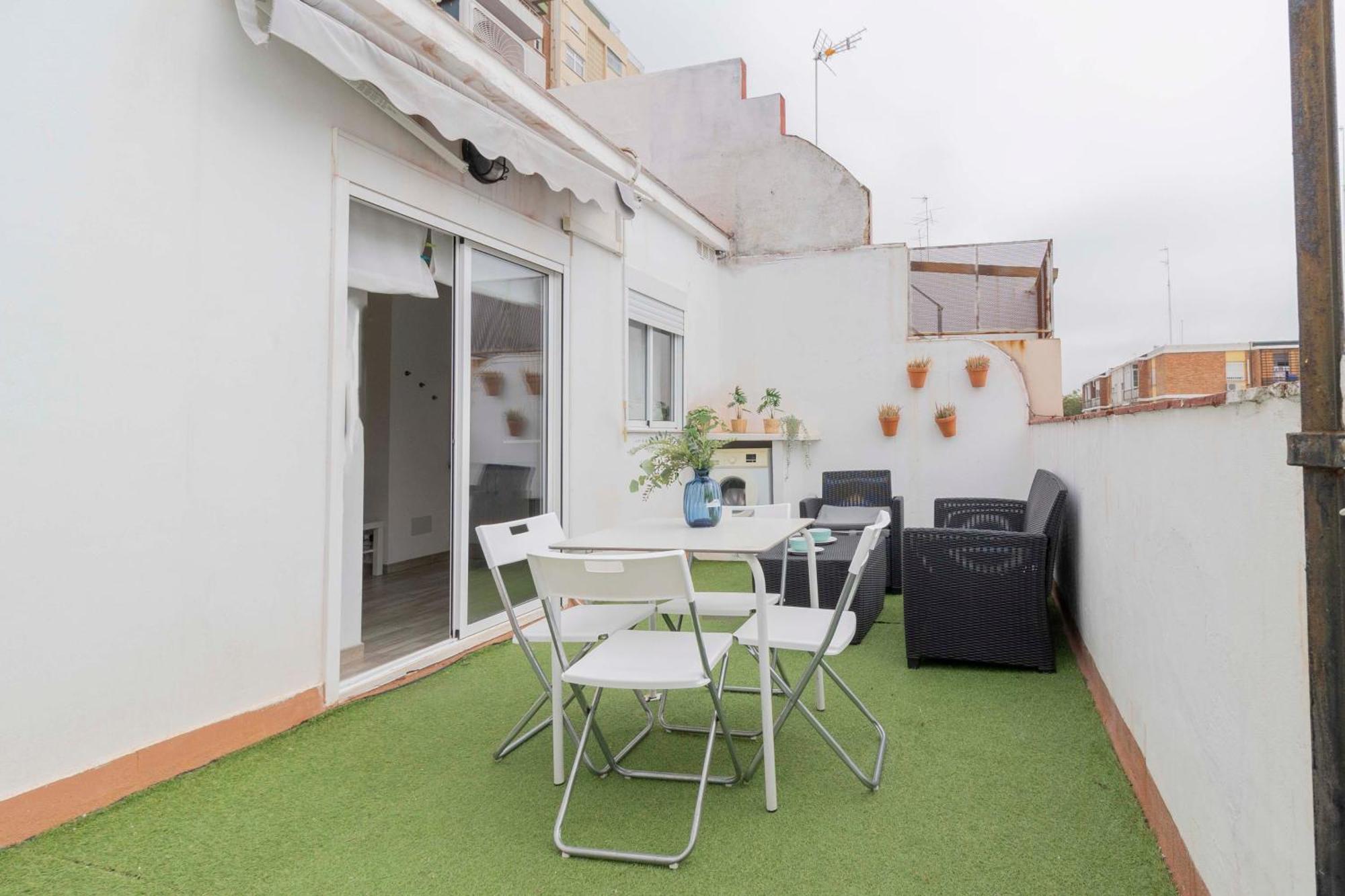 Apartamentos Los Remedios Sewilla Zewnętrze zdjęcie
