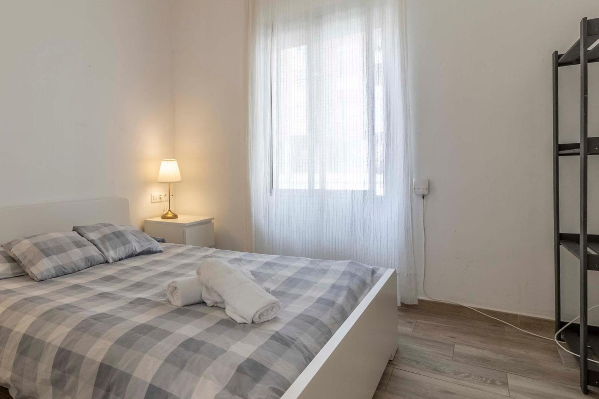 Apartamentos Los Remedios Sewilla Zewnętrze zdjęcie